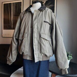 Cabela's Flight Bomber Tan Khaki Brown leather Sz XL Reg Barn Chore Work
